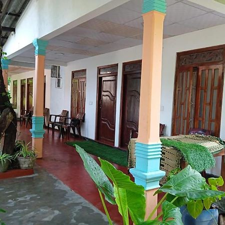 Nr Villa Nilaveli Exterior foto
